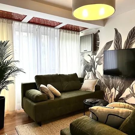 Laciarska ~ 200m Main Square ~ Self Check-in 20h 아파트 *